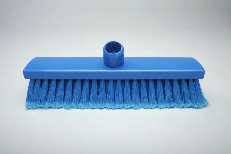 Щётка моющая (с подачей воды) – мягкая 300 х 60 мм., синий
